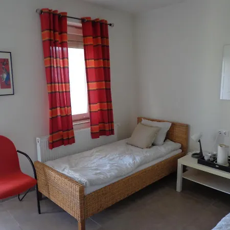 Het Herenhuis Holiday home Poroszlo